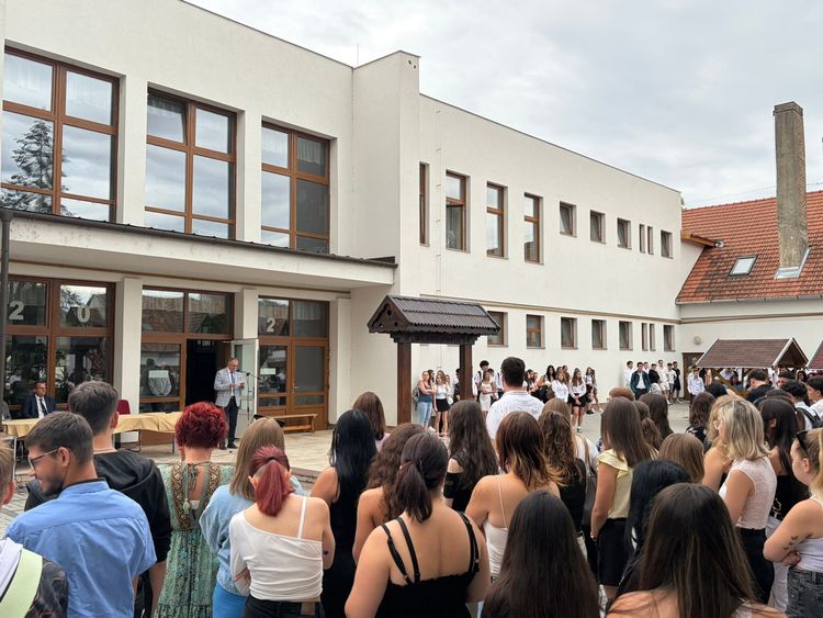 Újra együtt – elkezdődött a tanév a Lampingban!